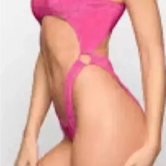 SKIMS swim NWT small monokini cutout bathing suit pink sparkle - Picture 2 of 6